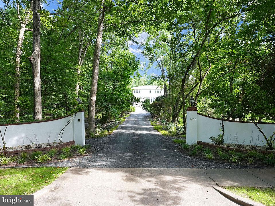 1405 N Pegram St, Alexandria, VA 22304 MLS VAAX2025610 Zillow