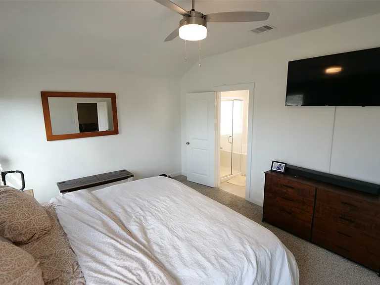 1303 Lucciola Ln — Photo 18