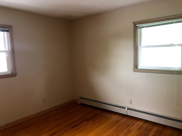 108 Gilman St — Photo 3