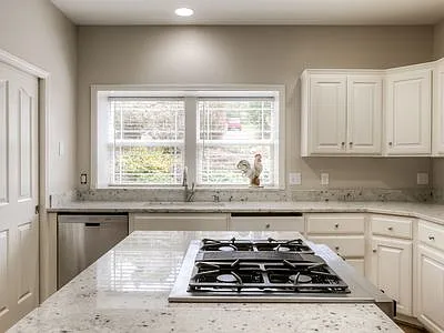 2073 Browning Ave S — Photo 17