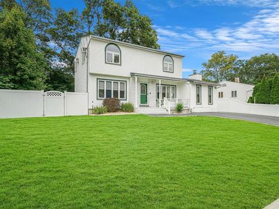 148 Stuyvesant Drive, Port Jefferson Station, NY, 11776