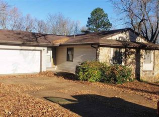 19 Opalochee Dr, Cherokee Village, AR 72529