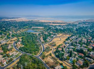 126 Flat Rock Dr, Folsom, CA