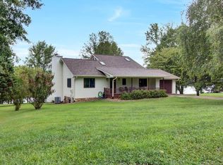 220 Shane Ln, Bean Station, TN 37708