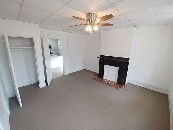 4th image of 79 Beltzhoover Ave #1
