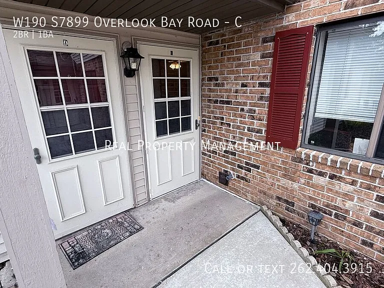W190S7899 Overlook Bay Rd #C — Photo 2