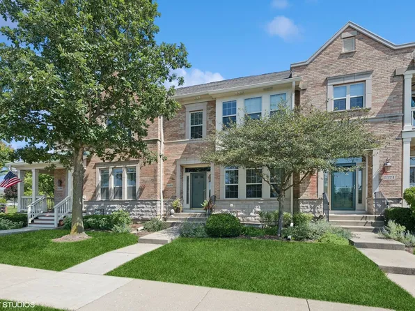 2185 Patriot Blvd, Glenview, IL 60026