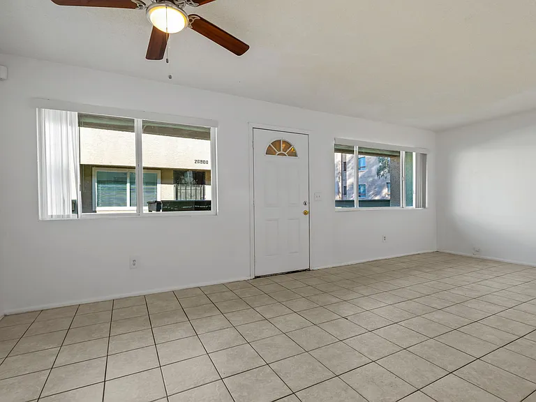 12-web-or-mls-2688 N 43rd Ave 29D--9_10012025