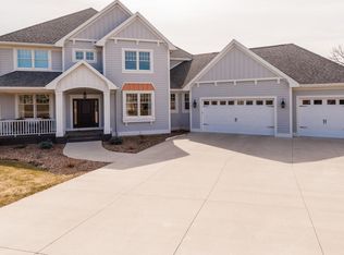 836 Wicklow Ln SW, Rochester, MN 55902