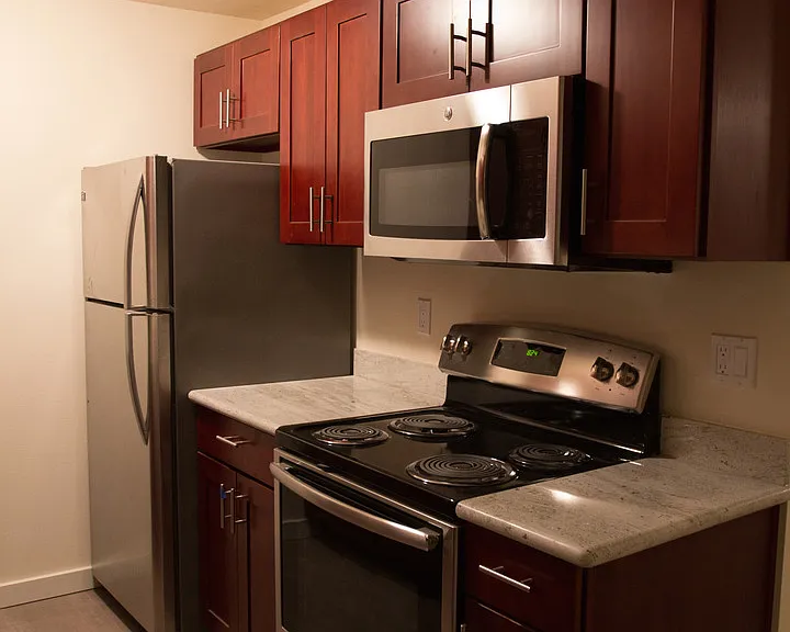 2501 Thorndyke Ave W #105 — Photo 3