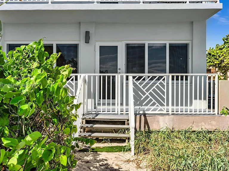 4144 El Mar Dr #5 — Photo 17