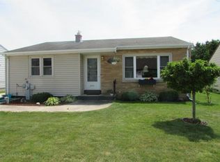 2001 30th St, Two Rivers, WI 54241