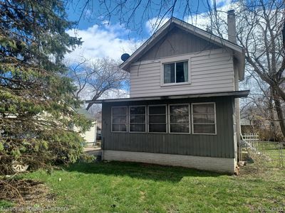 969 Myrtle Ave, Waterford, MI, 48328