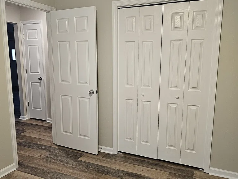 2602 Davis Ave — Photo 17
