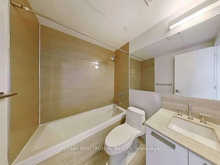50 Charles St E #1402 — Photo 12