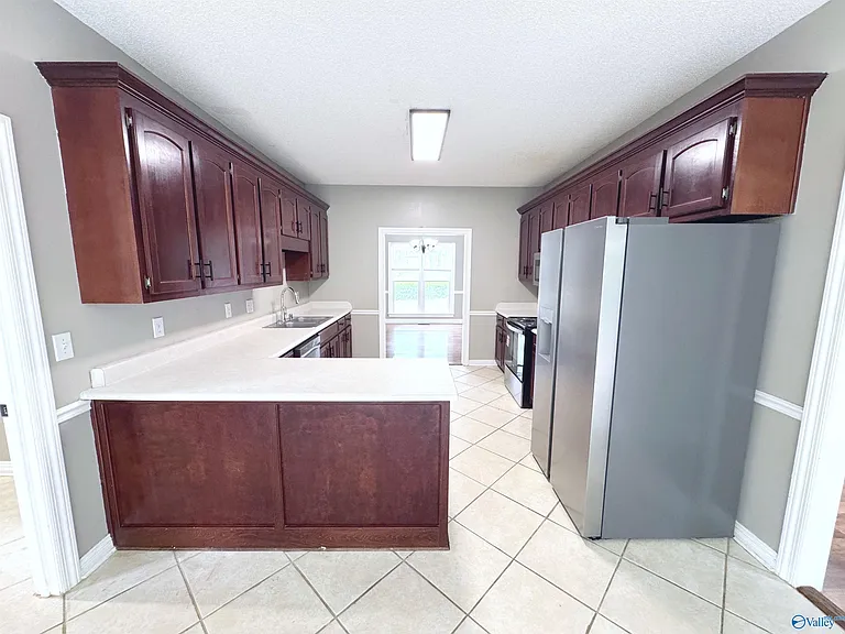 192 Rosecliff Dr — Photo 22