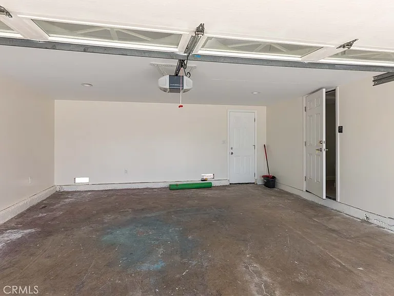 16708 Oleander Cir — Photo 48