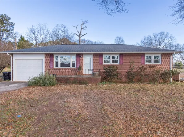 124 Selwyn Dr, Anderson, SC 29625