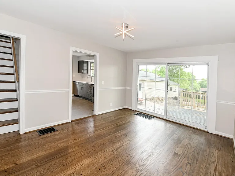 7981 State Rd — Photo 14