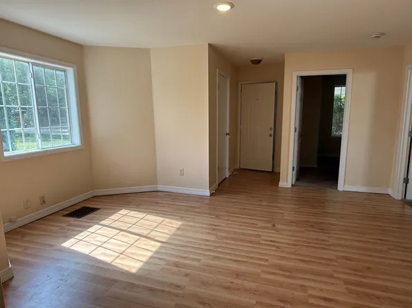 1015 West Center Street, 1015 W Center St #1, Rochester, MN 55902