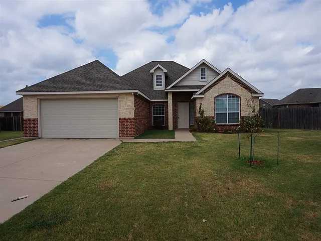520 Castlebrook Ct