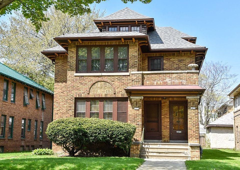 2nd image of 2871 N Sherman Blvd #2873