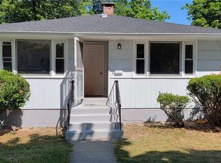 156 Glen View Ter, New Haven, CT 06515