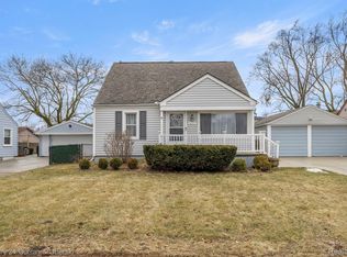 4615 Mandalay Ave, Royal Oak, MI 48073
