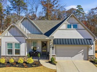 375 Linger Longer Dr, Ellijay, GA 30540