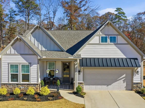 375 Linger Longer Dr, Ellijay, GA 30540