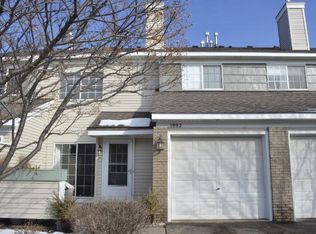 1992 Glenfield Ct, Eagan, MN 55122