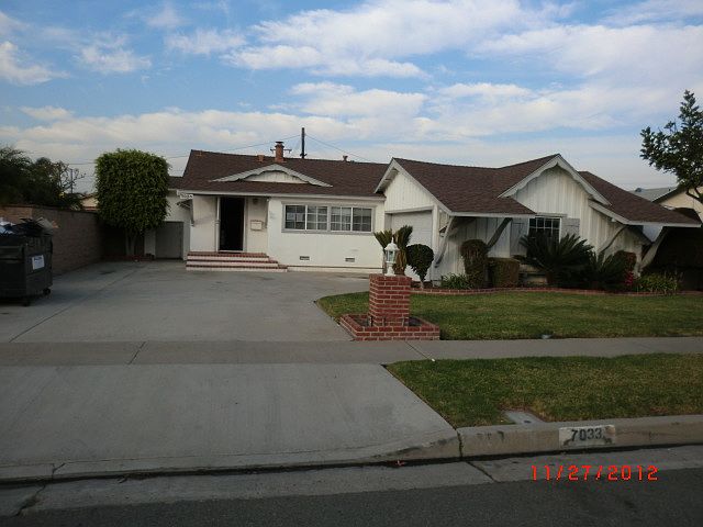 1st image of 7033 El Verano Dr