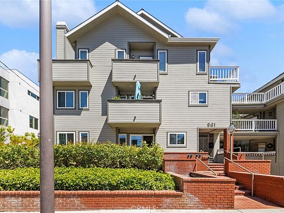 2nd image of 961 E California Blvd Unit 101