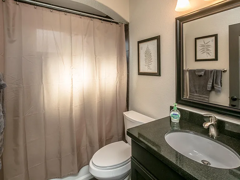 3570 Stanford Dr — Photo 21