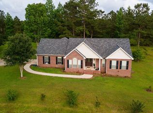 33 S Apple South Dr, Carriere, MS 39426