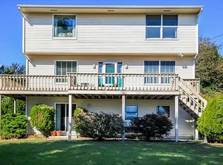 119 Crest Ave, South Kingstown, RI 02879