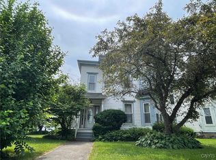 256 E Walnut St, Oneida, NY 13421