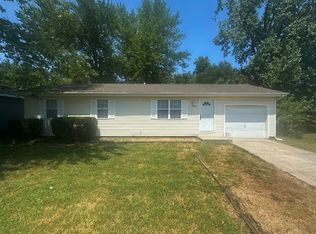 2727 W Nichols St, Springfield, MO 65803