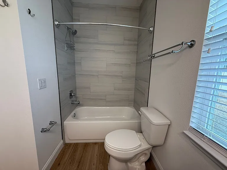 47 La Mancha Dr — Photo 31