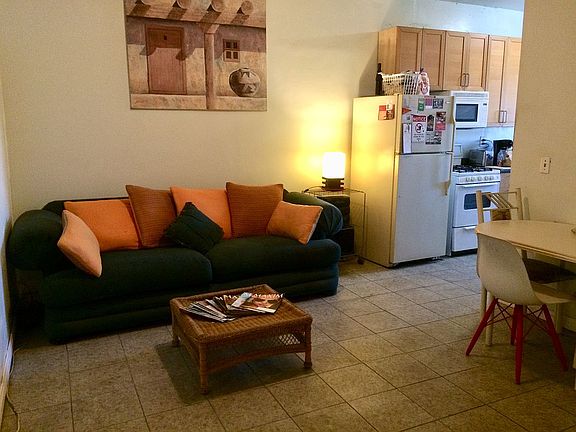 2nd image of 4125 S Figueroa St APT 101