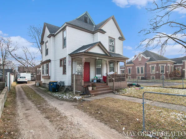 1960 Horton Ave SE, Grand Rapids, MI 49507