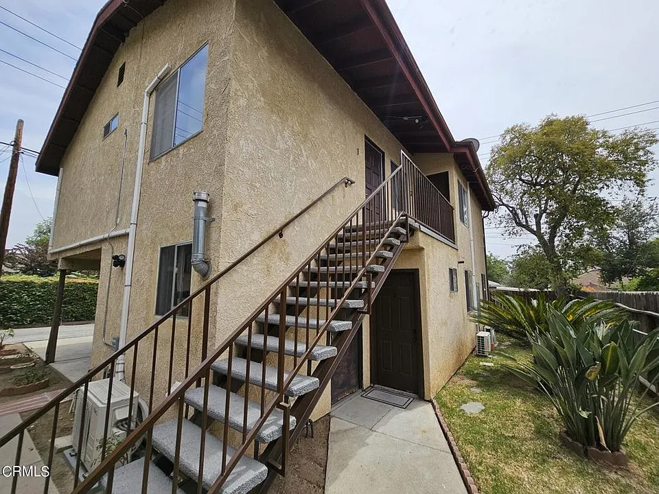 1980 E Villa St #1