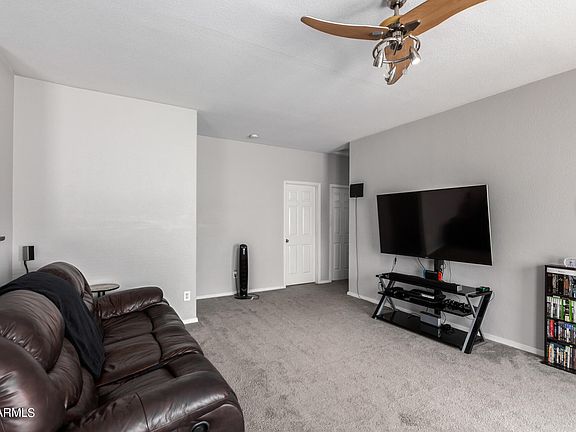 4th image of 16212 W Woodlands Ave