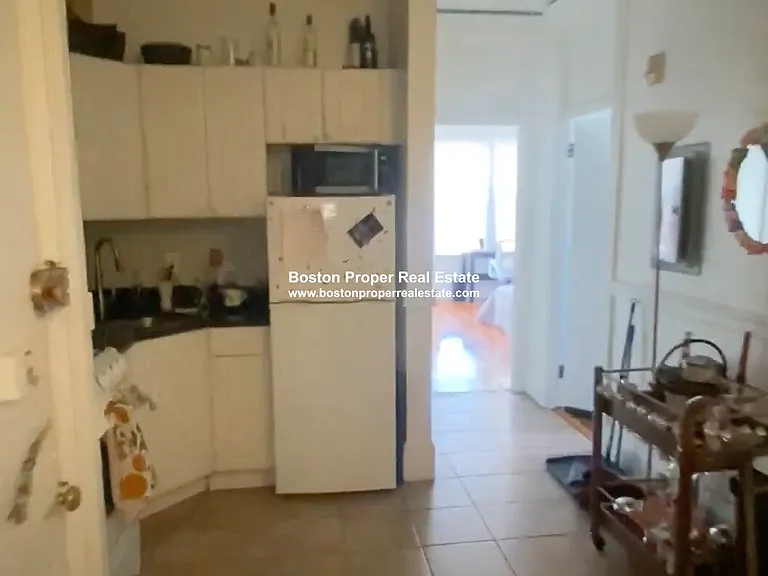 64 Hemenway St #28 — Photo 2
