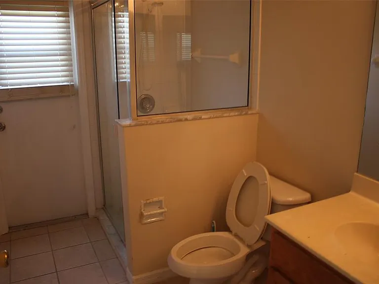 4352 Fox Glen Loop — Photo 10