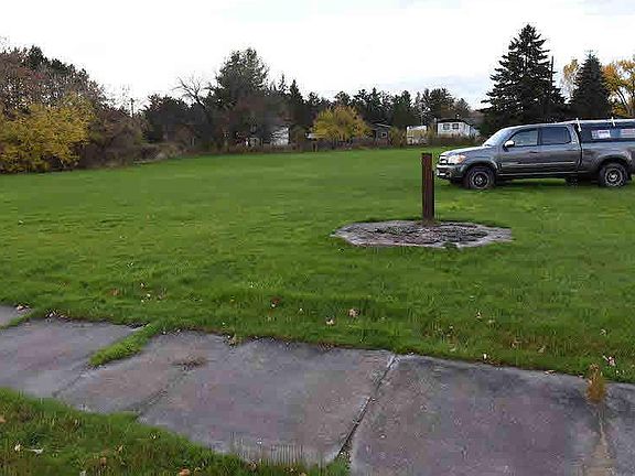 3rd image of Tax ID 32857 Bayfield St