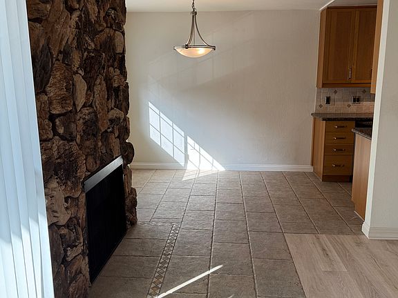3rd image of 2250 S Beverly Glen Blvd #102