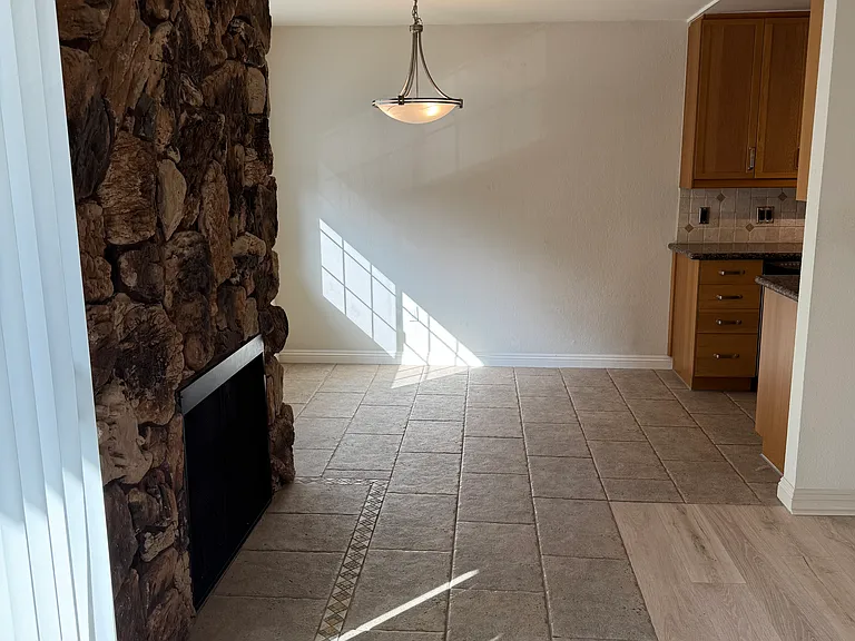 2250 S Beverly Glen Blvd #102 — Photo 3