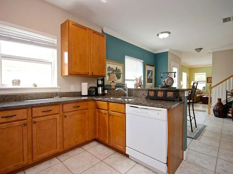 Fully Equiped Kitchen