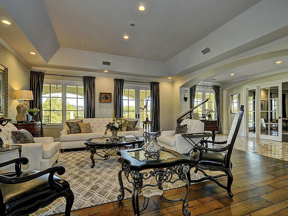 2nd image of 13475 Andalusia Dr